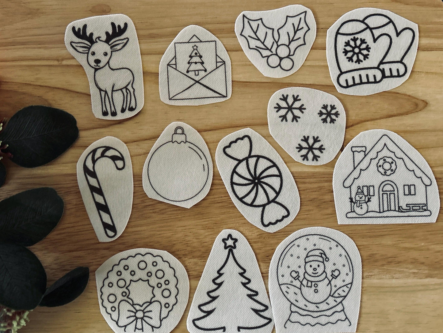 Christmas Stick and Stick Embroidery Patterns, DIY Embroidery, Wash away Transfers, Christmas Embroidery, Peel and Stick Embroidery